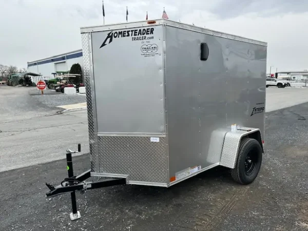 Homesteader 5 x 8 Enclosed V-Nose Cargo Trailer Ramp Door - Image 5