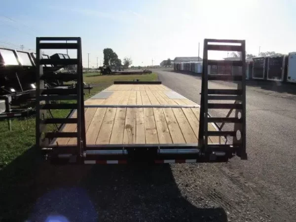 BWise 8 x 28 Deckover Equipment Trailer Wedge Ramps - Image 2