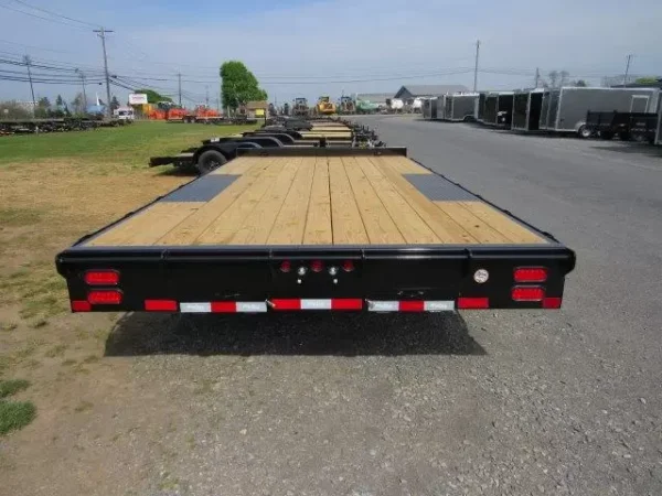 Big Tex 102″ x 16′ Deckover Equipment Trailer – Slide Out Ramps - Image 5