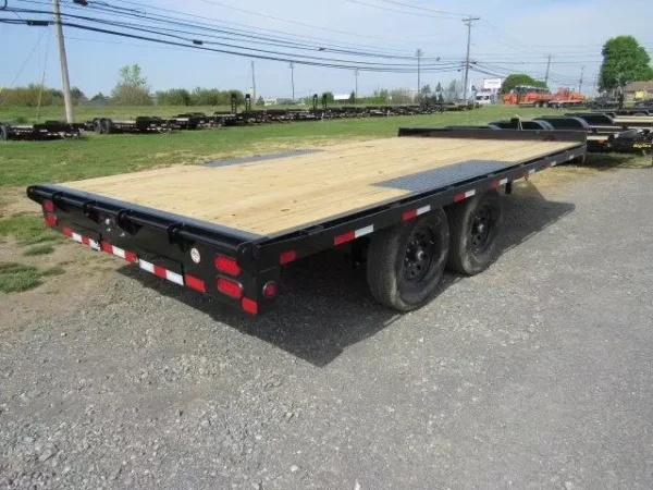 Big Tex 102″ x 16′ Deckover Equipment Trailer – Slide Out Ramps - Image 4