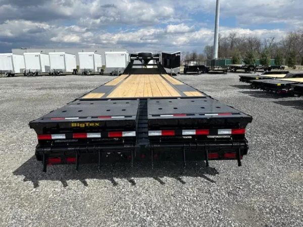 Big Tex 8.5 x 30 Gooseneck Equipment Trailer – Mega Ramps - Image 2