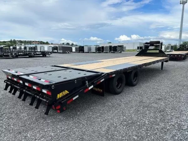 Big Tex 8.5 x 30 Gooseneck Deckover Equipment Trailer - Image 6
