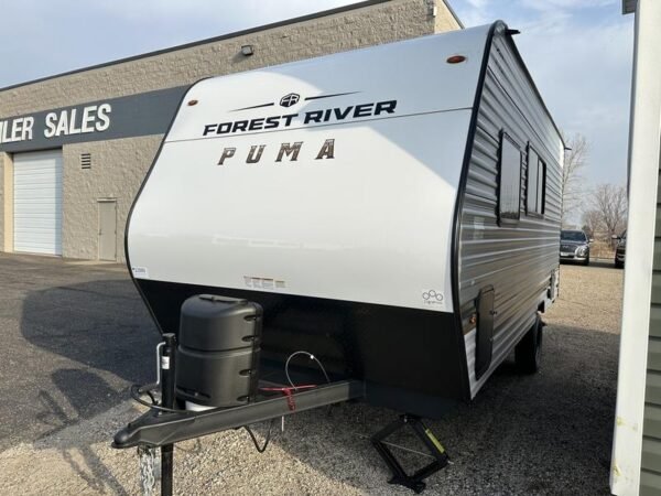 2025 Palomino Puma Camping Edition 16BHCE - Image 2