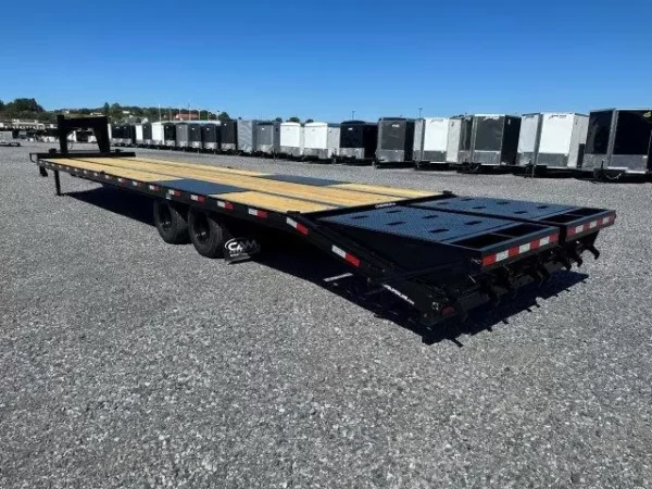 CAM Superline 8 x 35 Deckover Gooseneck Equipment Trailer - Image 6