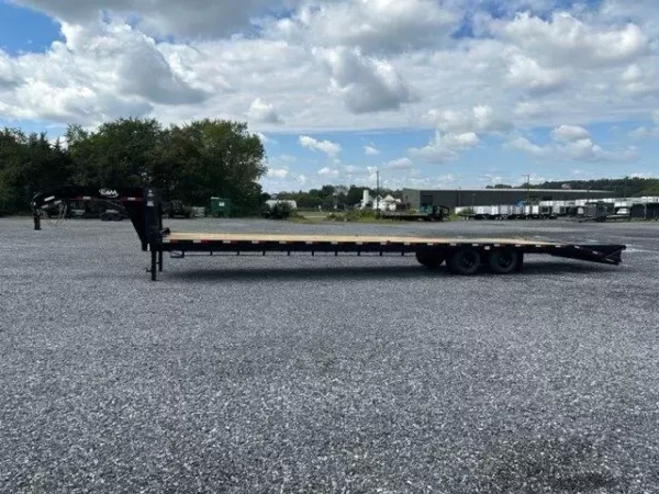 CAM Superline 8 x 40 Deckover Gooseneck Equipment Trailer - Image 6