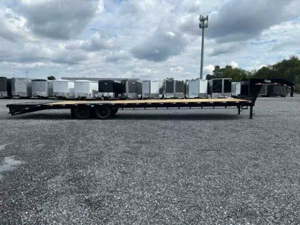 CAM Superline 8 x 40 Deckover Gooseneck Equipment Trailer - Image 4