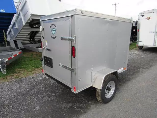 Diamond-Cargo-4x6-Luggage-Cargo-Trailer-6-1.webp Diamond Cargo 4 x 6 Enclosed Cargo Trailer Single Rear Door - Image 8