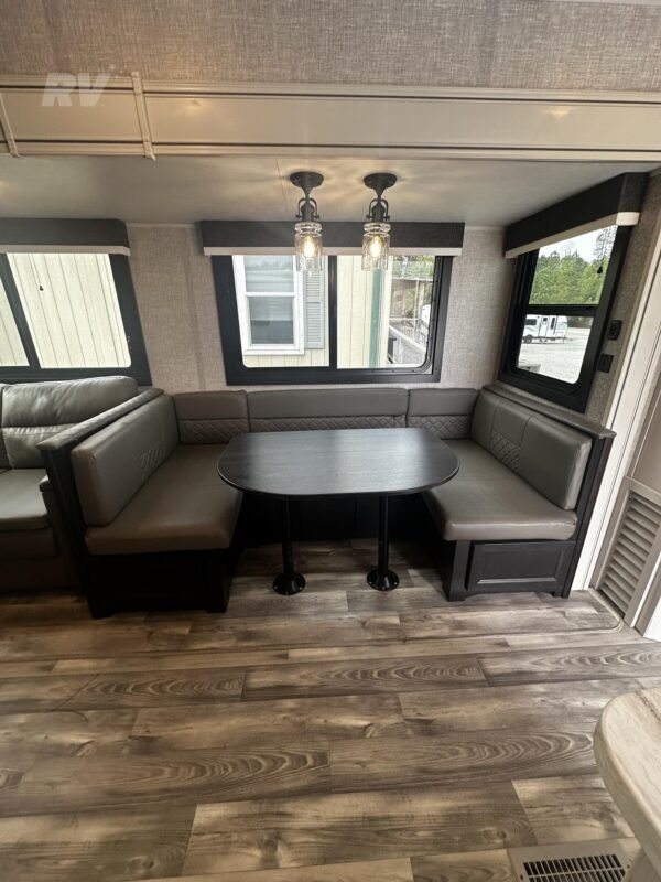 2022 JAYCO EAGLE HT 320FBOK - Image 7