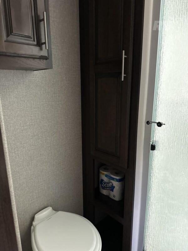2019 JAYCO NORTH POINT 377RLBH - Image 20