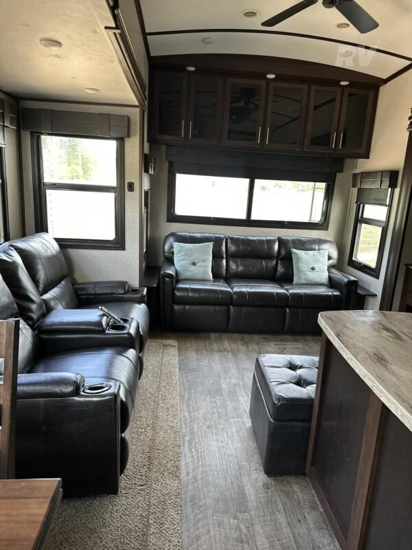 2019 JAYCO NORTH POINT 377RLBH - Image 7