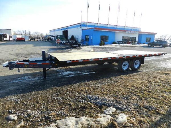 BWise 8 x 22 Deckover Equipment Trailer Power Tilt - Image 4